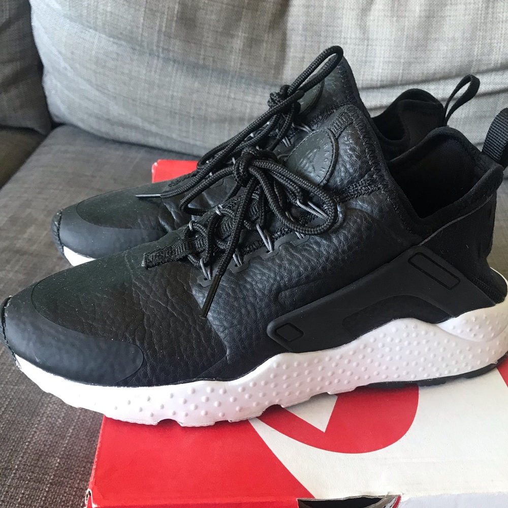 Nike Air Huarache Run Ultra Premium Black & White
